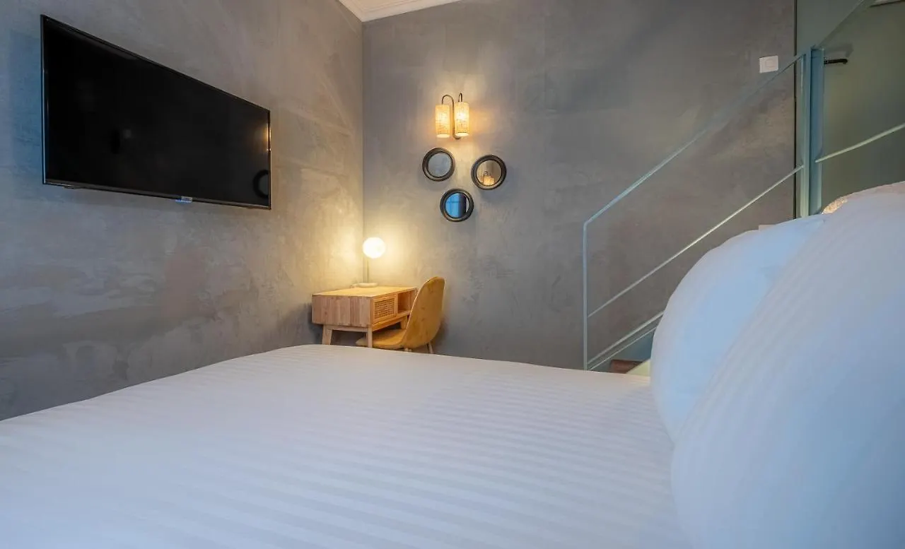 Makom Pereire Hotell