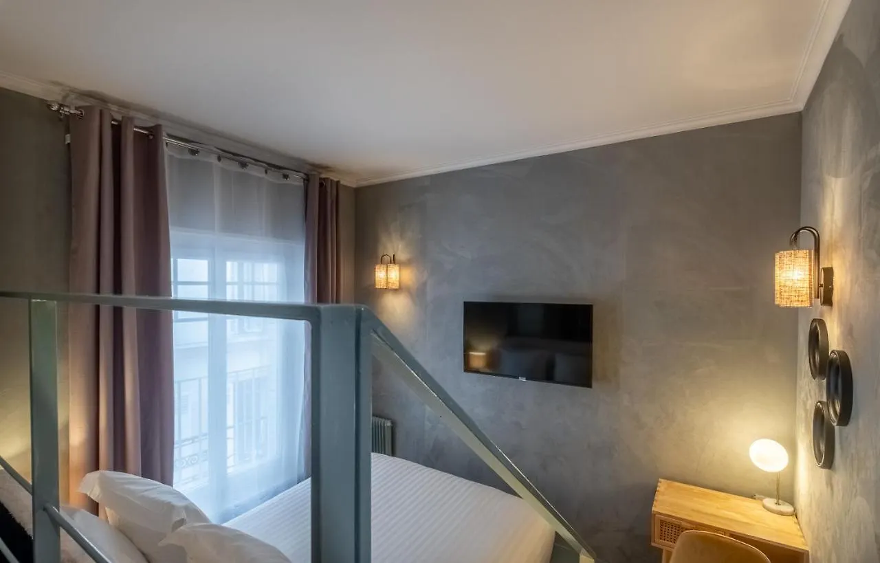 Hotell Makom Pereire Paris