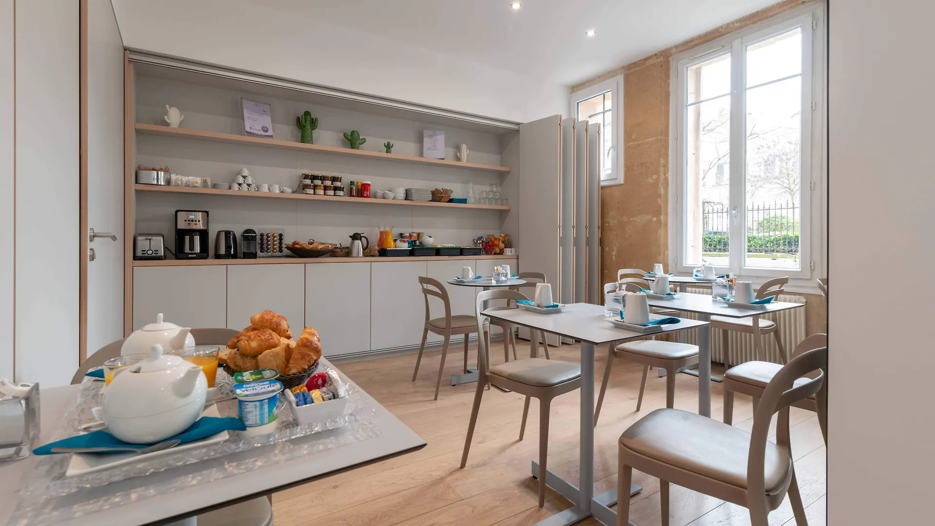 Hotel Makom Pereire Paris