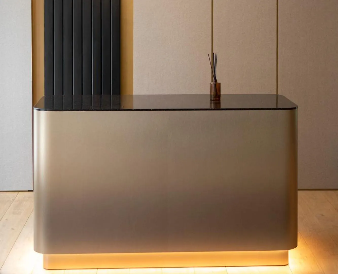 Makom Pereire Hotel Paris